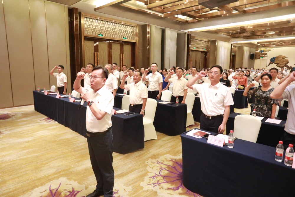 6、德康員工大會(huì).jpg